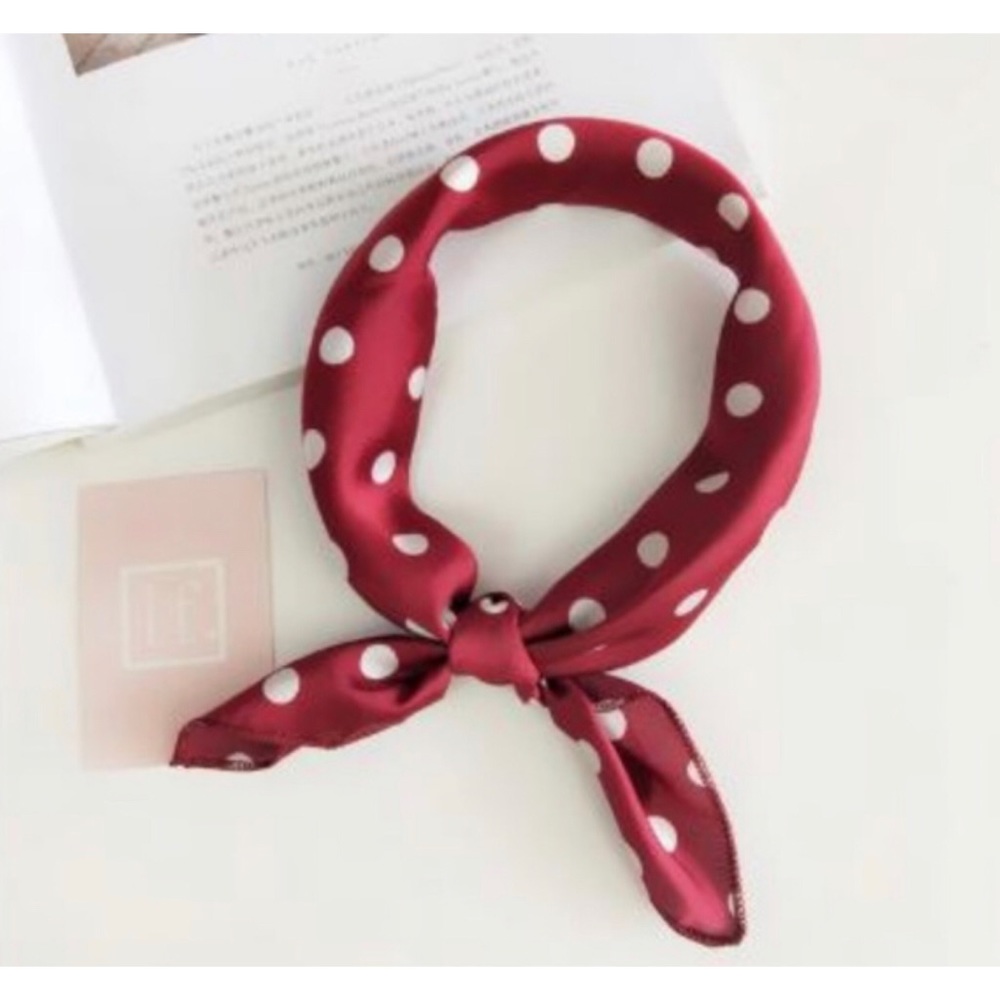 🥳HP Vintage Satin Chiffon Square PolkaDot Scarf